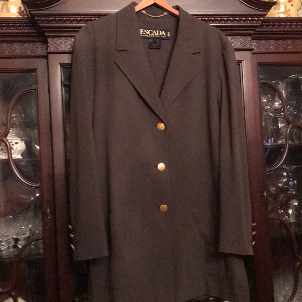 Escada  Long jacket size 40 med brown